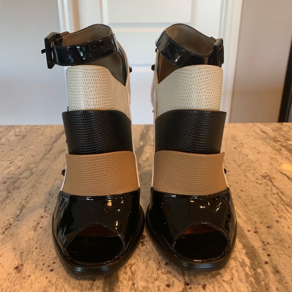 Fendi black, white and tan patent leather heels - Picture 2 of 5